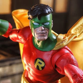 McFarlane Debuts New Crisis on Infinite Earths Earth 2 Robin Figure