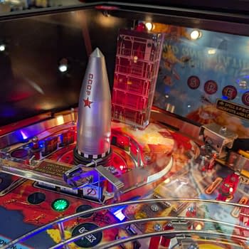 We Played Stern Pinball's New X-Men & Metallica Tables In Chicago