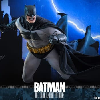 Hot Toys Reveals DC Comics Batman: The Dark Knight Returns Figure