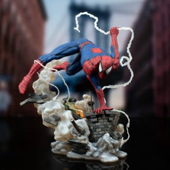 Return to the 90s with Diamond’s New Spider-Man Milestones Statue