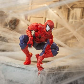 Will Hasbro’s New Maximum Marvel Legends Series Divide Collectors?