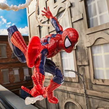 Hasbro Announces New Maximum Marvel Legends with 90s Spider-Man 