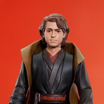 Anakin Becomes Vader with New Gentle Giant Star Wars Jumbo