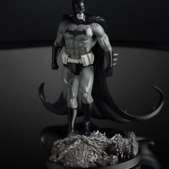 McFarlane Debuts New Batman Dark Crisis #1 SDCC Exclusive Statue 