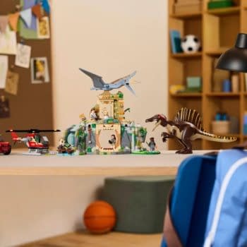 The Spinosaurus Arrives with LEGO’s New Jurassic Park Rebirth Set 