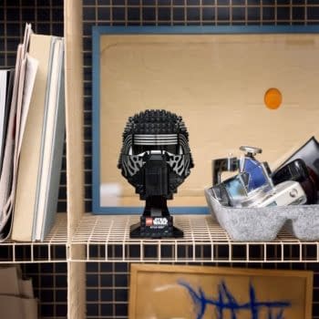 Build Kylo Ren’s Helmet as LEGO Reveals New Star Wars Bust Sets