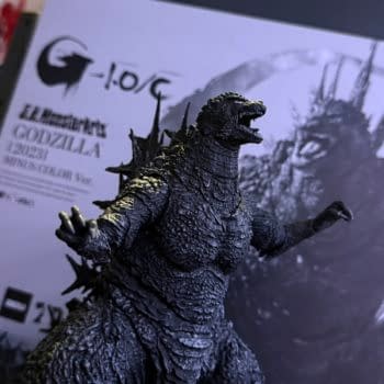 We Capture Godzilla: Minus One with S.H.MonsterArts Showcase
