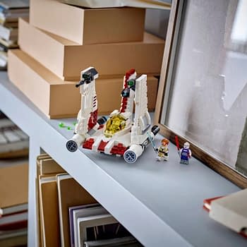 LEGO Flies with the Star Wars: The Clone Wars V-19 Torrent Starfighter