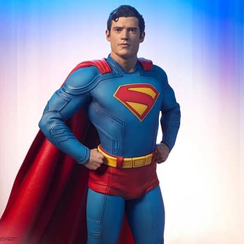 Superman (2025) Premium Format Figure Has Landed at Sideshow 