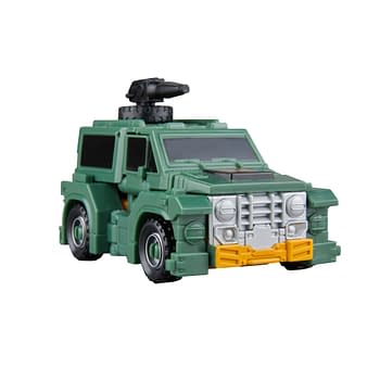 Exclusive G1 Transformers Retro Autobot Brawn Arrives from Hasbro 