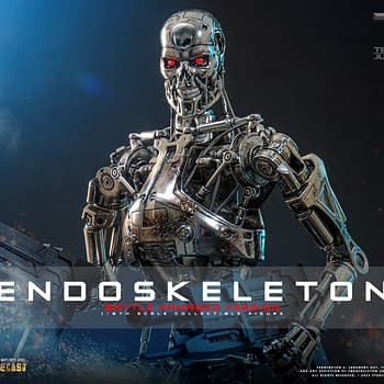 The Cyberdyne Systems Series 800 Terminator Arrives from Hot Toys 