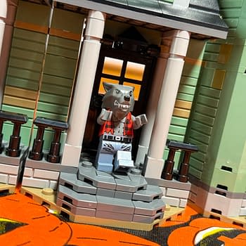 LEGO Haunted Mansion: Howl at the Moon with the Wolf Man 