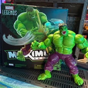 Let’s Take A Look At the Marvel Legends Maximum Series Hulk