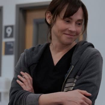 The Pitt Star Fiona Dourif Discusses Season 3, Robby, Roxie & More