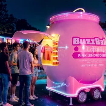 BuzzBallz Creates Giant Traveling Late-Night Lemonade Stand