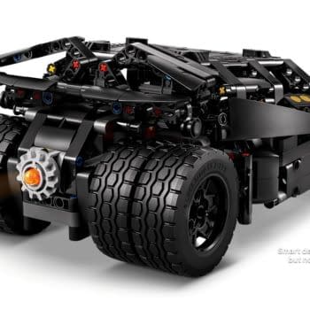 Gotham Awaits with LEGO’s New Batman Technic Batmobile Tumbler