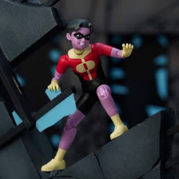 Kid Omni-Man Join the Fight with Jada Toys 1/12 Invincible Collection