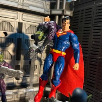 Mattel DC Comics Core Series - Superman is A Symbol of Hope