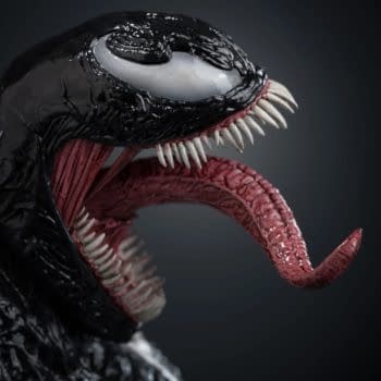 Darkness Rises with threezero’s Marvel's Spider-Man 2 DLX Venom Figure