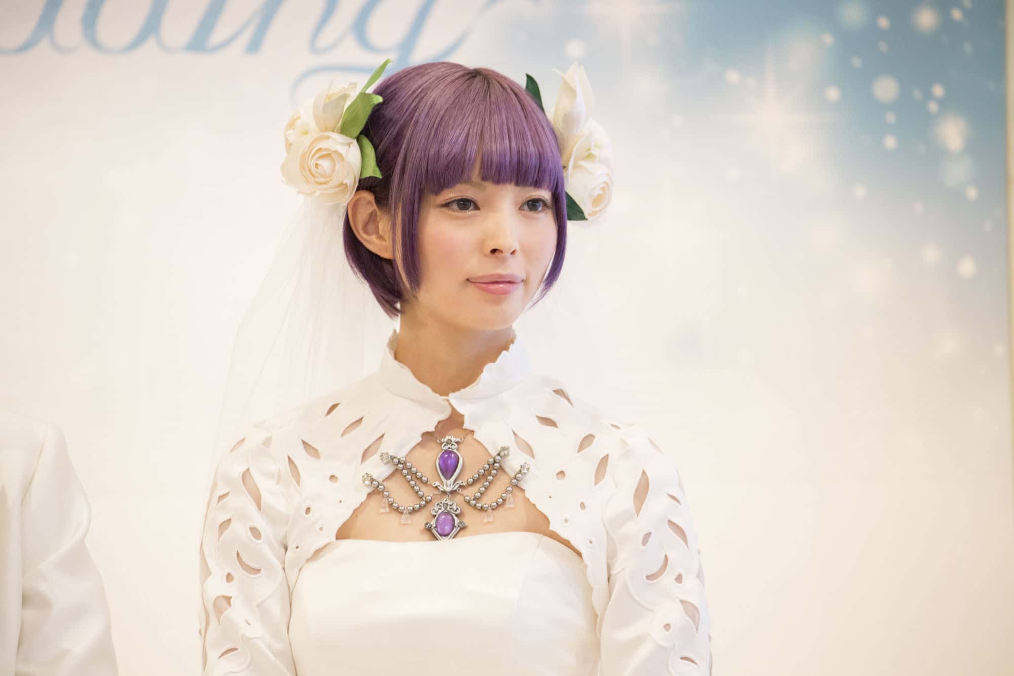 Final Fantasy XIV's Real-Life Wedding Service Comes with Replica Weapons