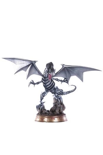 Cover image for YU-GI-OH! BLUE-EYES SILVER DRAGON PVC STATUE