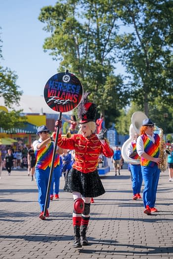 Six Flags Great Adventure Brings Back DC Heroes and Villains Fest