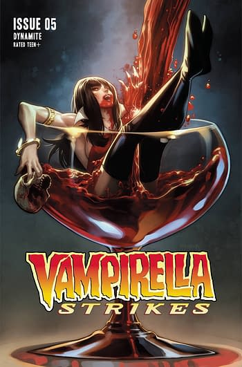 Cover image for VAMPIRELLA STRIKES #5 CVR B SEGOVIA