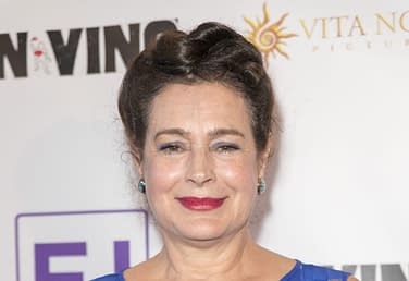 Sean Young Calls Out Ridley Scott, Slams 'Blade Runner 2049' Cameo –  IndieWire