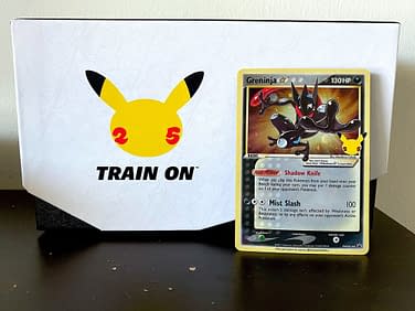 Unboxing: Pokémon TCG - Shiny Rayquaza EX Box 