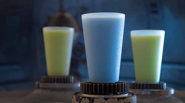 Disney's Star Wars: Galaxy's Edge Will Serve Blue Milk, Among Other Treats