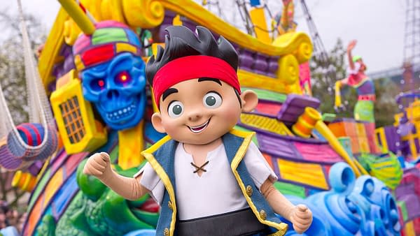 Disneyland Paris Introduces New Festival of Pirates and Princesses Parade
