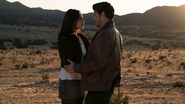 Roswell, New Mexico -- \"Pilot\" -- Image Number: ROS101b_0272ra.jpg -- Pictured (L-R): Jeanine Mason as Liz Ortecho and Nathan Parsons as Max Evans -- Photo: Ursula Coyote/The CW -- Ã‚Â© 2018 The CW Network, LLC. All rights reserved