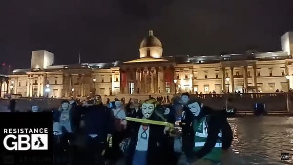 V For Vendetta Mask Protestors Burn Boris Effigy In Trafalgar Square