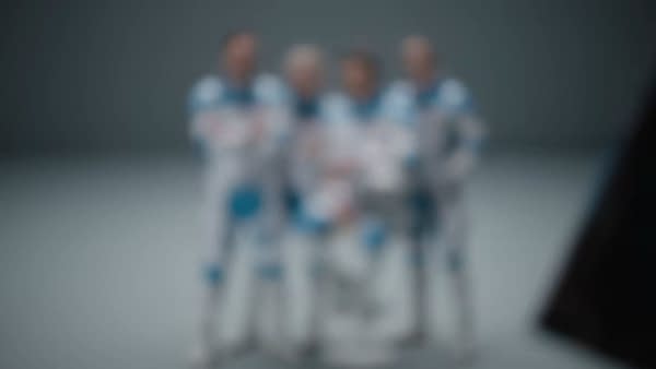 Marvel Recreates Chris Weston's Fantastic Four Cover for First Steps