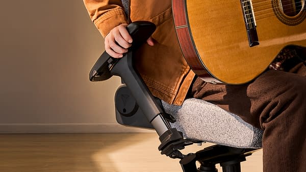 Secretlab Reveals New EasyFold Foldaway Armrest Design