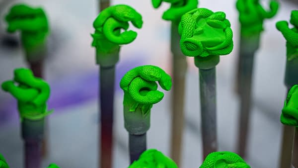 Razer Creates New Triple-Headed Snake Collector's Keycap
