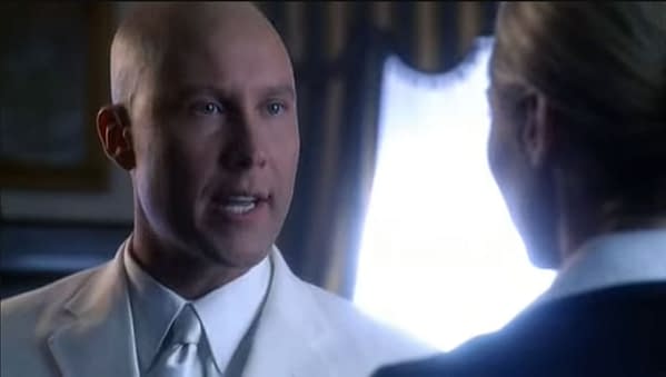 Smallville: Michael Rosenbaum Donates President Lex Luthor Suit to WKU