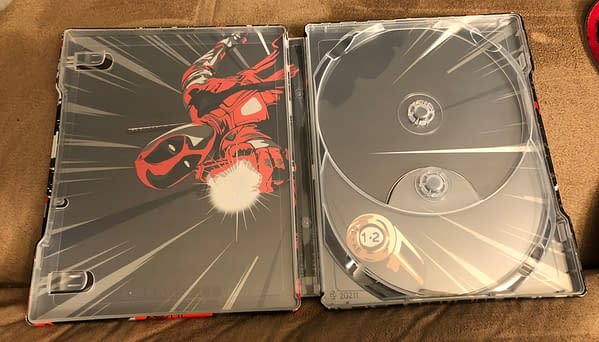 Deadpool Best Buy Exclusive Blu Ray Steelbook 4