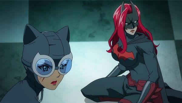 Catwoman & Batwoman - 4 Brand New Images From Catwoman: Hunted