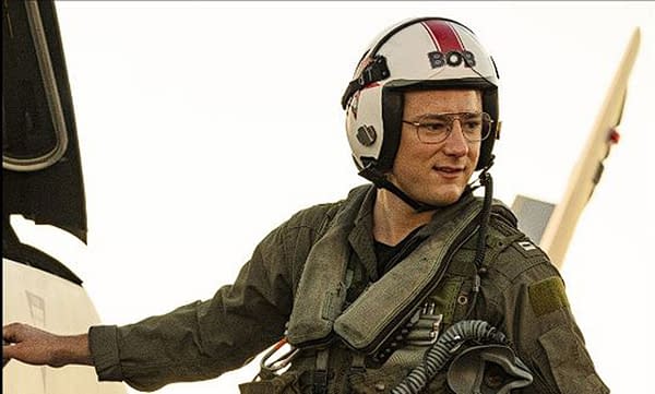 Top Gun: Maverick: Lewis Pullman on His Invaluable Lesson about Fear