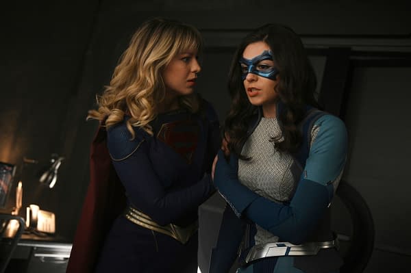 Melissa Benoist as Kara/Supergirl and Nicole Maines as Nia Nal/Dreamer in Supergirl, courtesy of The CW.