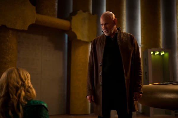 Cara Buono as Gamemnae and Mitch Pileggi as Rama Khan Melissa Benoist on Supergirl, courtesy of The CW.