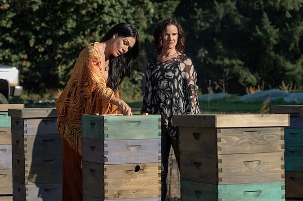 Yellowjackets Season 2 Episode 3 Review: Blood in the Beehive