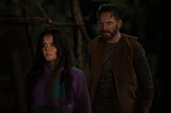 Yellowjackets Star [SPOILER] on [SPOILER] Death; Season 3 Ep. 9 Images
