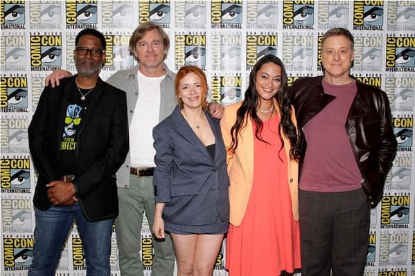 Resident Alien Creator, Stars Reflect Legacy, Final Season & Future