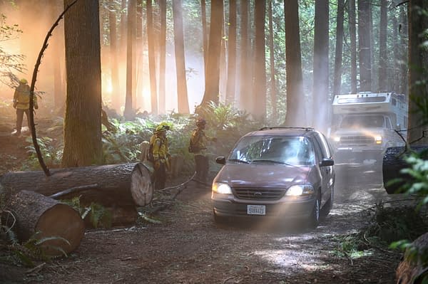 Fire Country S04E02: "Not a Stray" Images Spotlight Shawn Hatosy