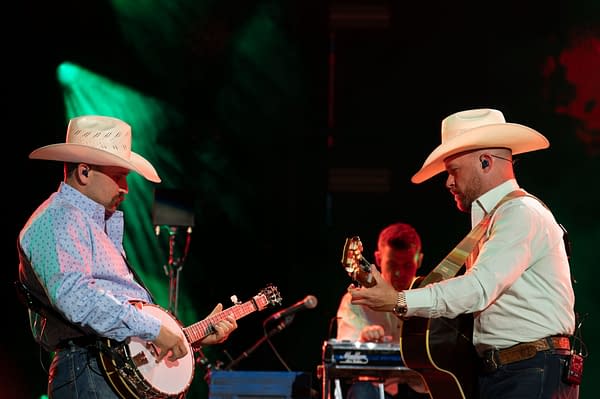 CMA Fest 2026: Our Viewing Guide to Tonight's Big Country Music Event