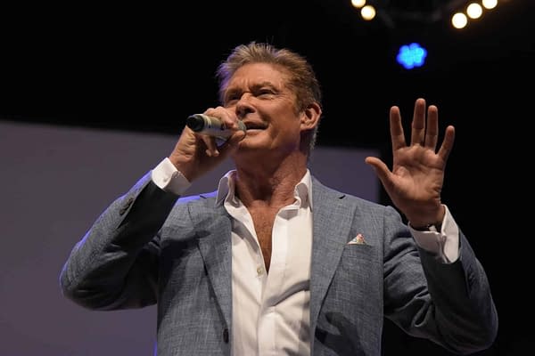 David Hasselhoff Says "The 'Knight Rider' Will Ride Again!"