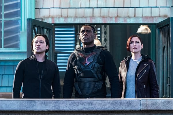 Jesse Rath as Brainiac-5, David Harewood as Hank Henshaw/J'onn J'onzz, and Chyler Leigh as Alex Danvers in Supergirl, courtesy of The CW.