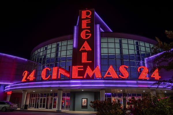 Now Regal Cinemas Will Require Masks. Your Move, Cinemark